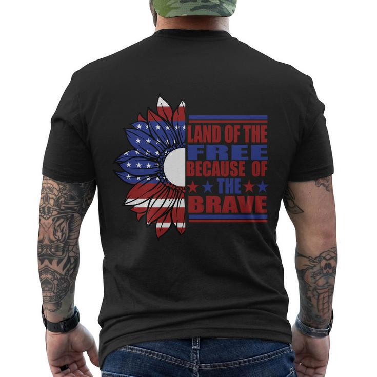 Land Of The Free Because Of The Brave Sunflower America Flag 4Th Of July Men's Crewneck Short Sleeve Back Print T-shirt