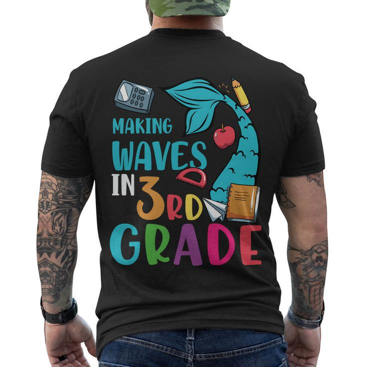 Making Waves In 3Rd Grade Back To School V2 Men's Crewneck Short Sleeve Back Print T-shirt