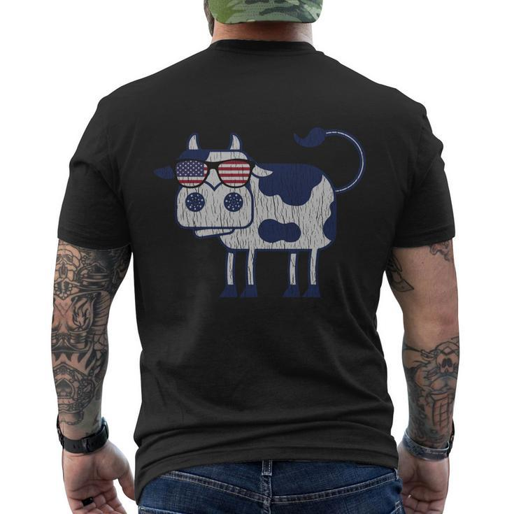 Retro Cow Merica Patriotic Us Flag 4Th Of July Farm Rancher Gift Men's Crewneck Short Sleeve Back Print T-shirt