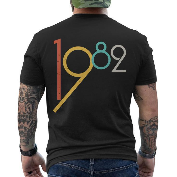 Retro Vintage 1982 40Th Birthday Men's Crewneck Short Sleeve Back Print T-shirt