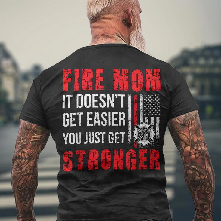 Firefighter Proud Firefighter Mom Fire Mom Of A Fireman Mother Men's T-shirt Back Print Gifts for Old Men