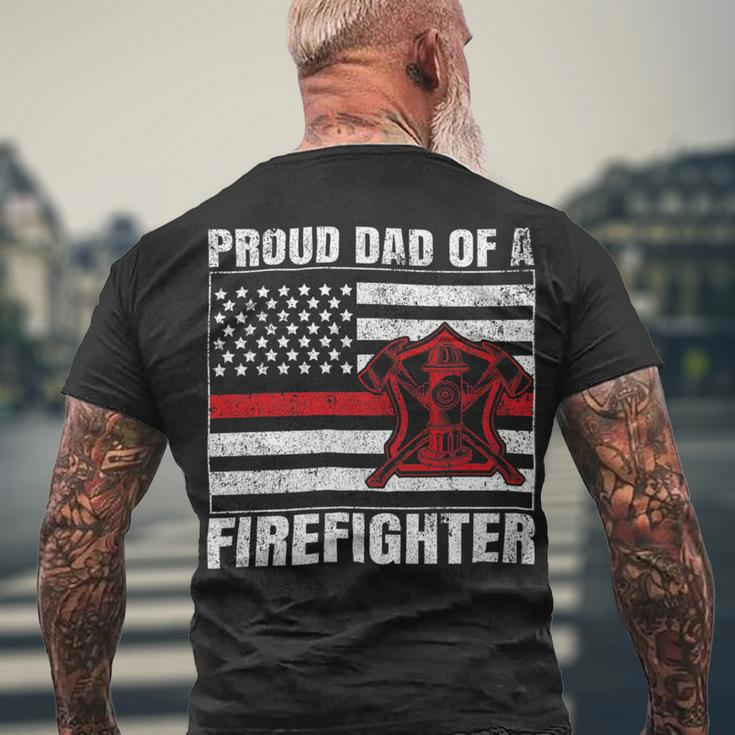 Firefighter Vintage Usa Flag Proud Dad Of A Firefighter Fathers Day Men's T-shirt Back Print Gifts for Old Men