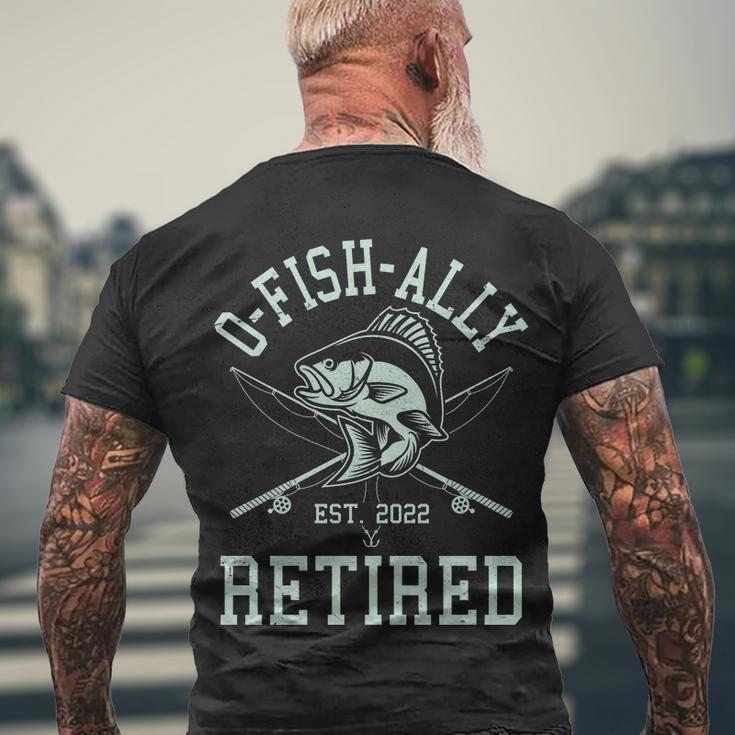 Funny Fishing Ofishally Retired Est 2022 Tshirt Men's Crewneck Short Sleeve Back Print T-shirt Gifts for Old Men