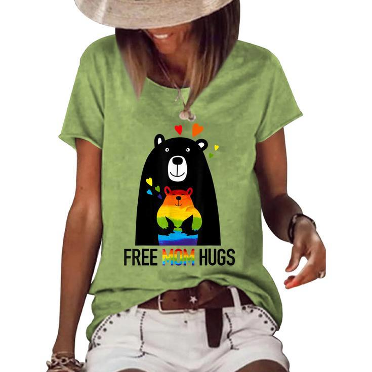 Bear Free Mom Hugs Rainbow Lgbt Lesbian Gay Pride Month  Women's Short Sleeve Loose T-shirt