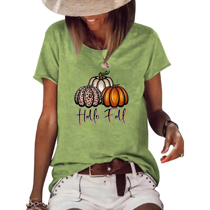 Hallo Fall Three Pumpkins Women's Loose T-shirt