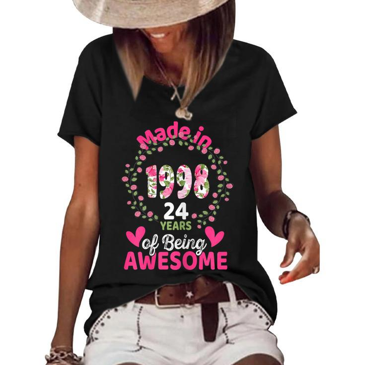24 Years Old 24Th Birthday Born In 1998 Women Girls Floral  Women's Short Sleeve Loose T-shirt