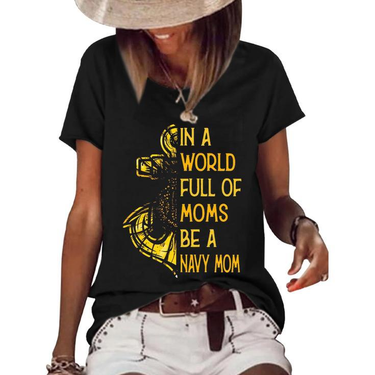 Be A Navy Mom Women's Short Sleeve Loose T-shirt