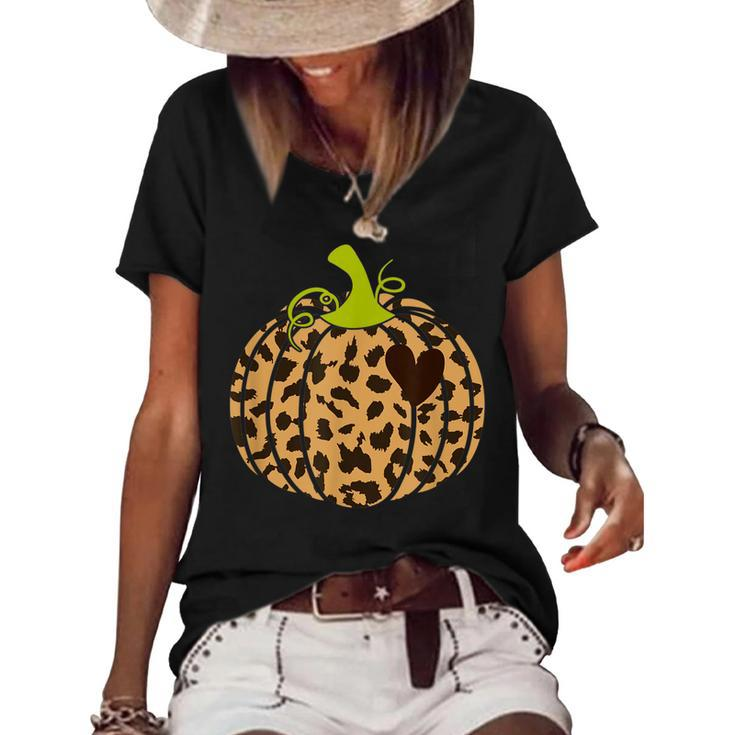 Hello Fall Animal Print Leopard Heart Pumpkin Fall Halloween  V2 Women's Short Sleeve Loose T-shirt