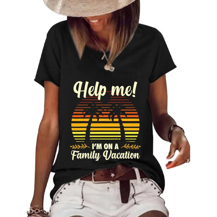 Help Me Im On A Family Vacation Retro Vintage Beach Summer Vacation Women's Short Sleeve Loose T-shirt