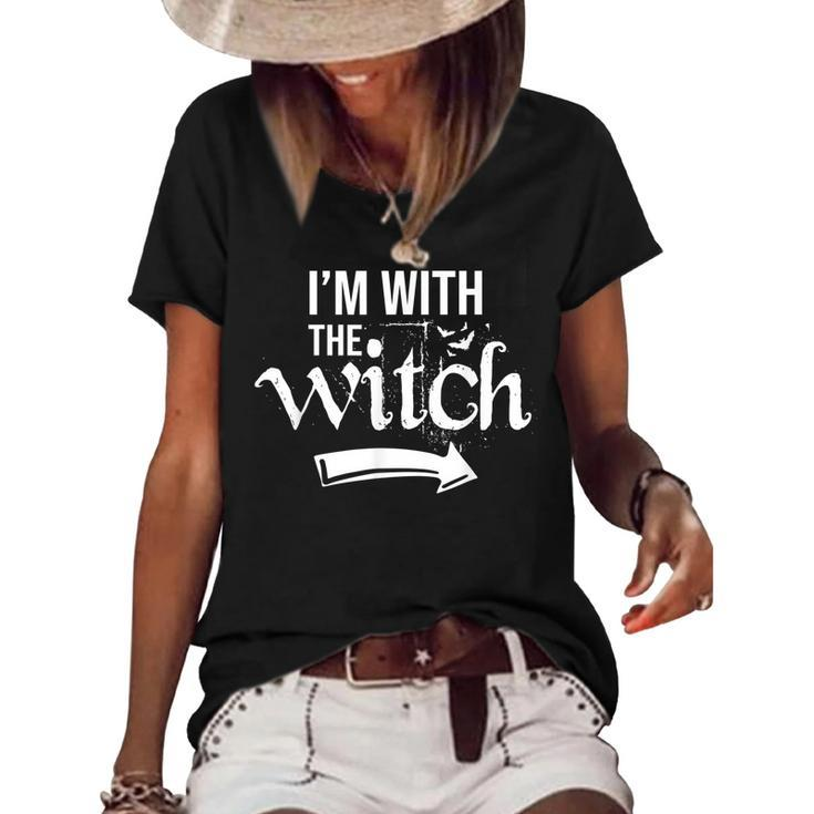 Im With The Witch  Funny Halloween Couple Costume  Women's Short Sleeve Loose T-shirt