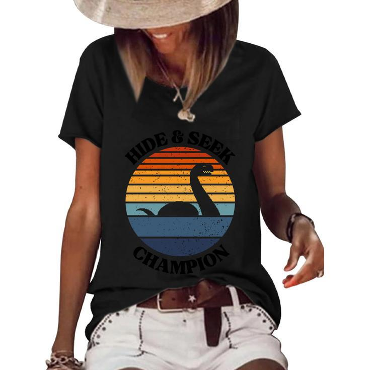 Loch Ness Monster Vintage Sunset Gift Hide And Seek Champion Funny Gift Women's Short Sleeve Loose T-shirt