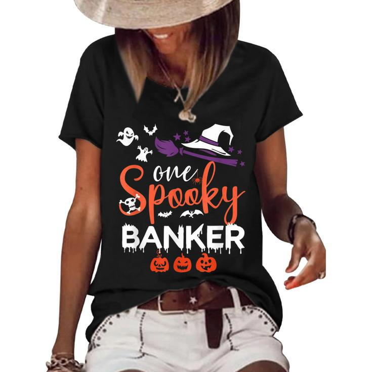 One Spooky Banker Funny Banker Halloween Witch Costume Ideas  Women's Short Sleeve Loose T-shirt