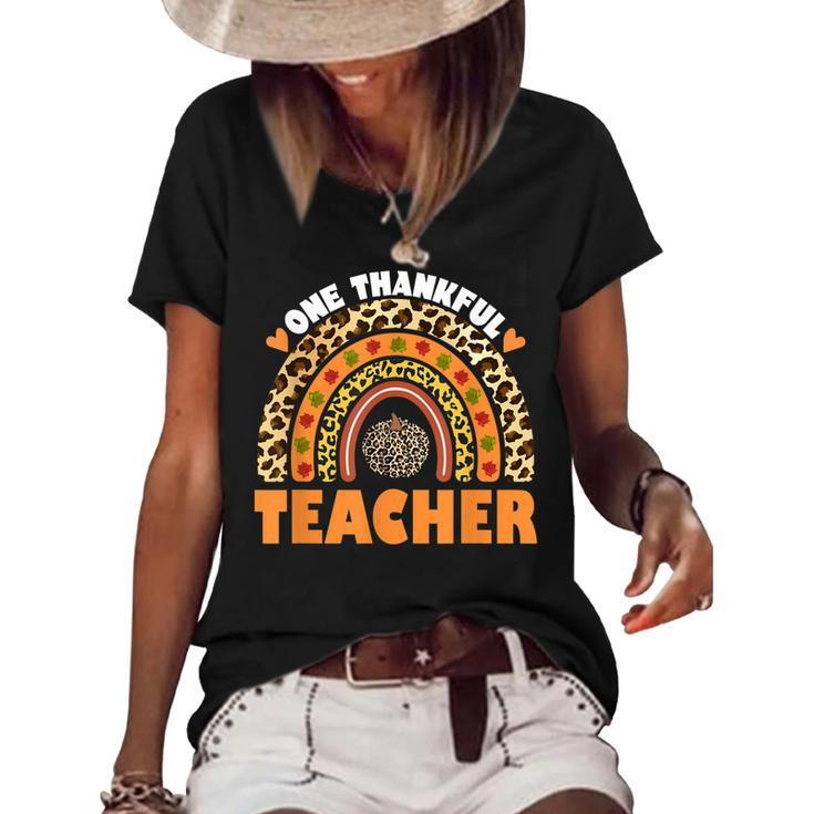 One Thankful Teacher Leopard Rainbow Pumpkin Thanksgiving  V2 Women's Short Sleeve Loose T-shirt