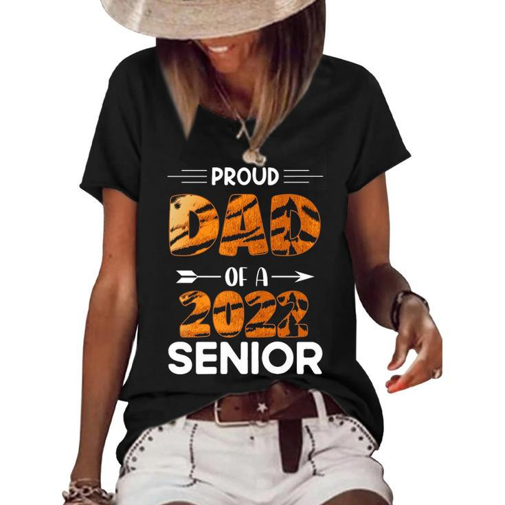 Proud Dad Of A 2022 Senior Tiger Print Women's Short Sleeve Loose T-shirt