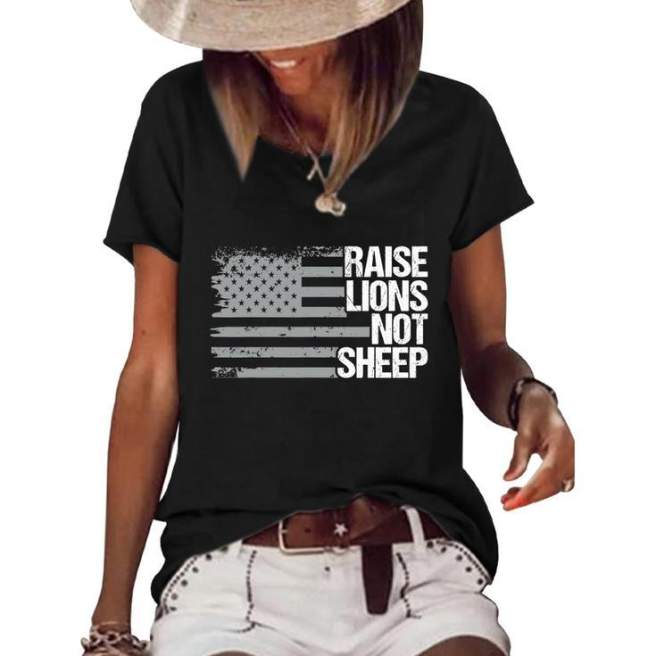 Raise Lions Not Sheep American Patriot Patriotic Lion Tshirt Graphic Design Printed Casual Daily Basic Women's Short Sleeve Loose T-shirt