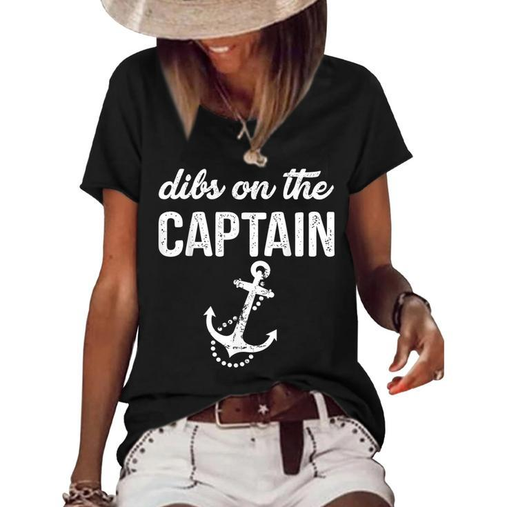 Retro Anchor Vintage Dibs On The Captain Funny Captain Wife  Women's Short Sleeve Loose T-shirt