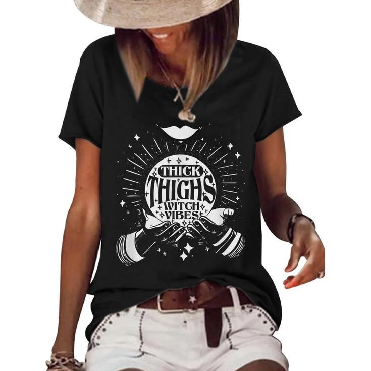 Thick Thighs Witch Vibes Spooky Halloween Hands Witch  Women's Short Sleeve Loose T-shirt