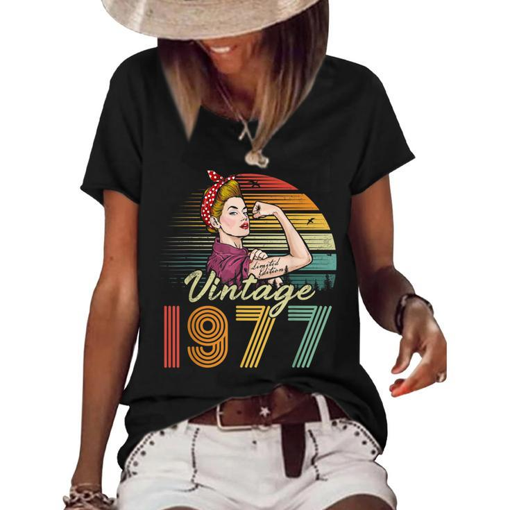 Vintage 1977 Limited Edition 1977 45Th Birthday 45 Years Old  Women's Short Sleeve Loose T-shirt