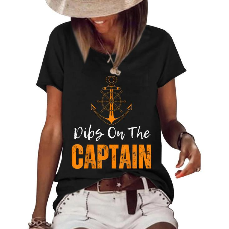 Vintage Dibs On The Captain Funny Captain Wife Quote  Women's Short Sleeve Loose T-shirt