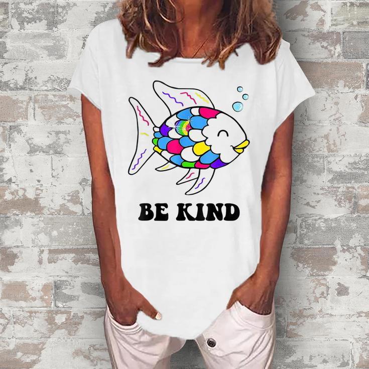 Be Kind Rainbow Fish Teacher Life Teaching Back To School  Women's Loosen Crew Neck Short Sleeve T-Shirt