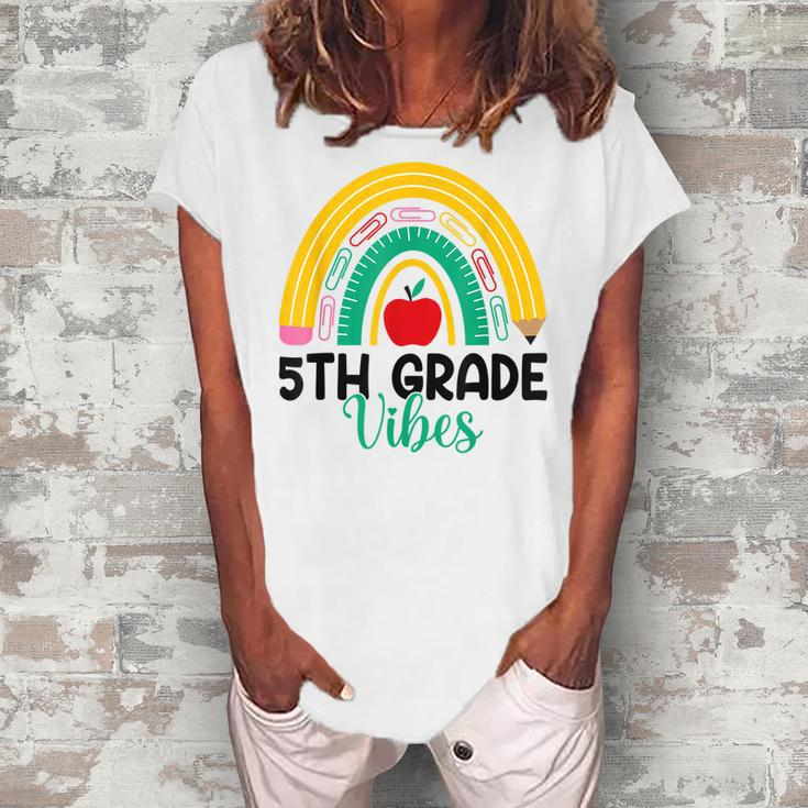 Fifth Grade Rainbow Teacher Back To School 5Th Grade Vibes  Women's Loosen Crew Neck Short Sleeve T-Shirt