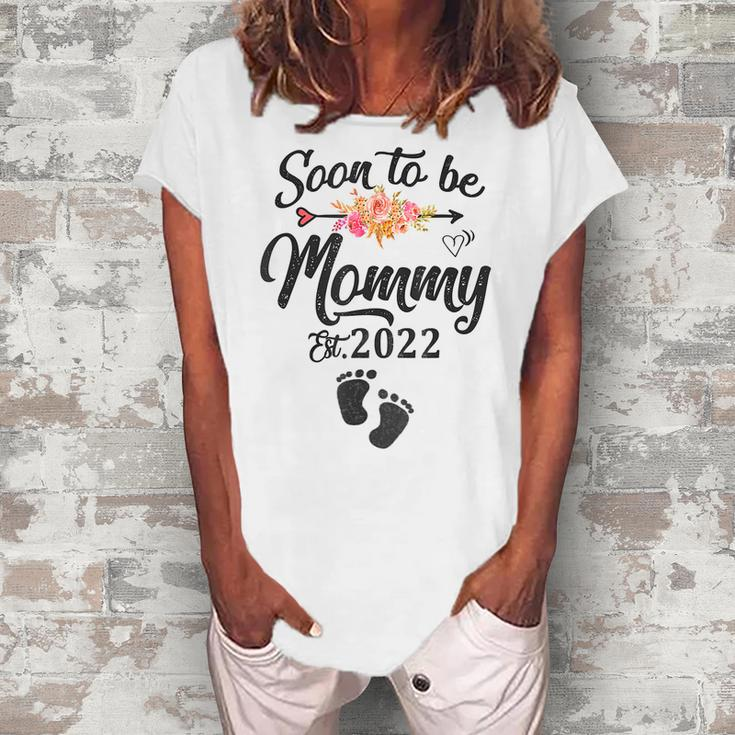 First Time Mom Pregnancy Soon To Be Mommy 2022 Mothers Day  Women's Loosen Crew Neck Short Sleeve T-Shirt