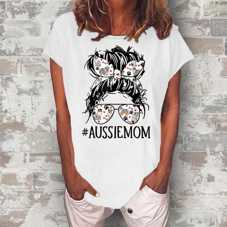 Messy Bun Mom Aussie Mom Glasses Mothers Day Dog Lovers  Women's Loosen Crew Neck Short Sleeve T-Shirt