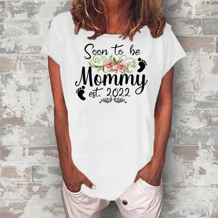 Soon To Be Mommy 2022 Mothers Day First Time Mom Pregnancy  Women's Loosen Crew Neck Short Sleeve T-Shirt