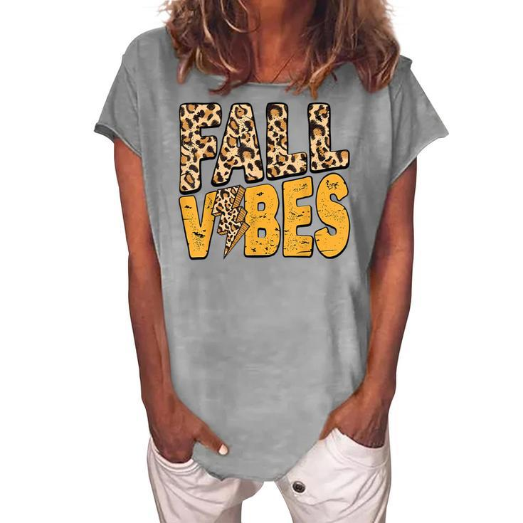 Distressed Fall Vibes Leopard Lightning Bolts In Fall Colors  Women's Loosen Crew Neck Short Sleeve T-Shirt