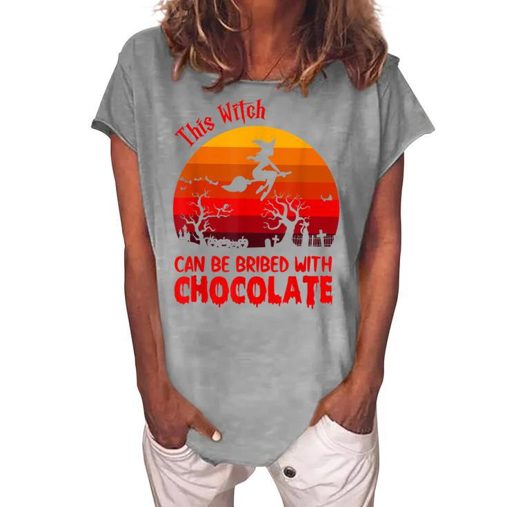 Halloween This Witch Can Be Bribed With Chocolate Retro Women's Loosen T-shirt