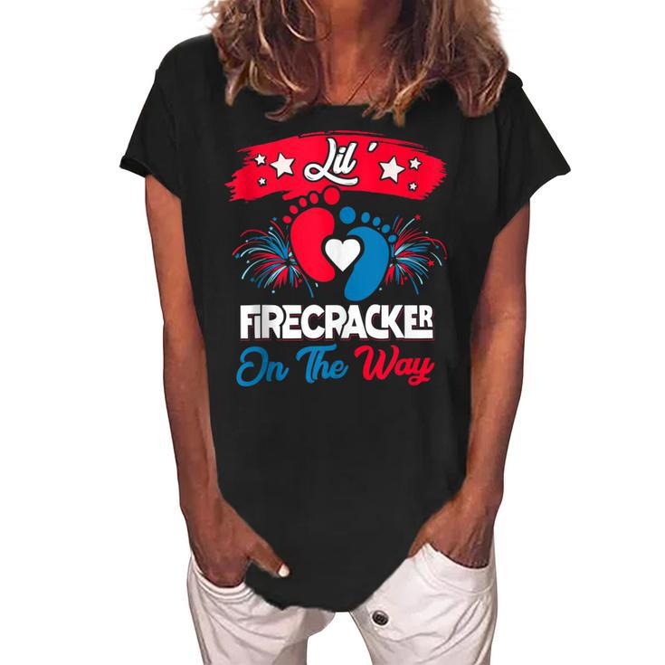 4Th Of July Pregnancy Patriotic Lil Firecracker On The Way  Women's Loosen Crew Neck Short Sleeve T-Shirt