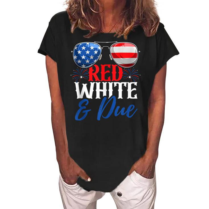 Red White And Due 4Th Of July Pregnancy Announcement Flag  Women's Loosen Crew Neck Short Sleeve T-Shirt