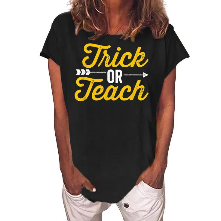Trick Or Teach Teacher Halloween Vintage Arrow Design Dark  Women's Loosen Crew Neck Short Sleeve T-Shirt