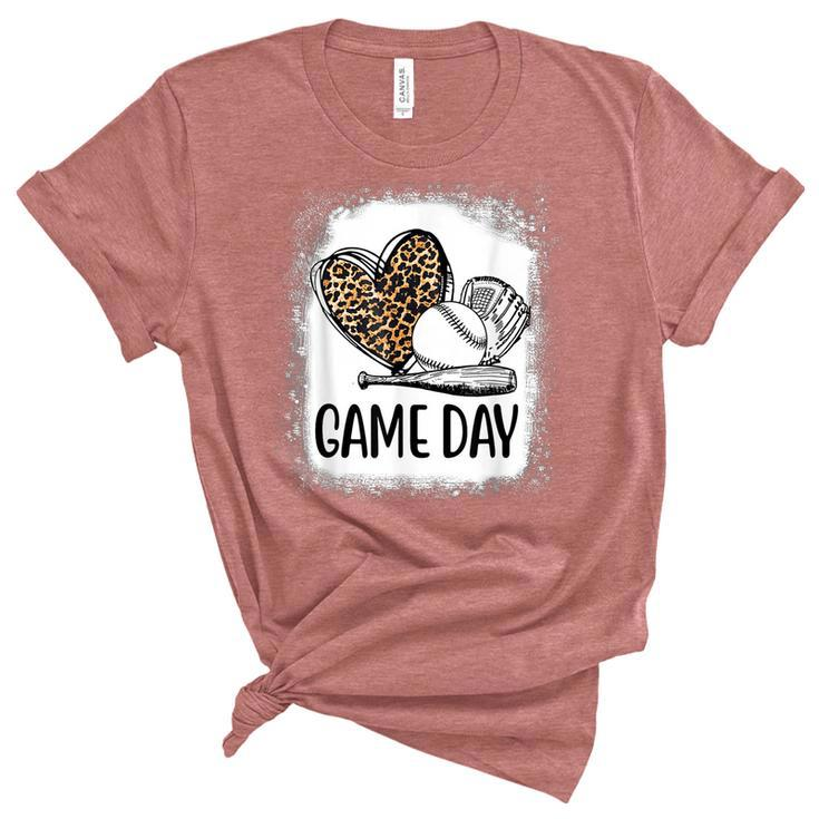 Game Day Baseball Decorations Leopard Heart Soccer Mom Mama  Women's Short Sleeve T-shirt Unisex Crewneck Soft Tee