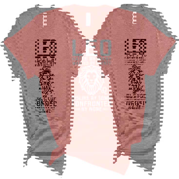 Lion Graphic Art July August Birthday Gifts Leo Zodiac Sign  Unisex Crewneck Soft Tee