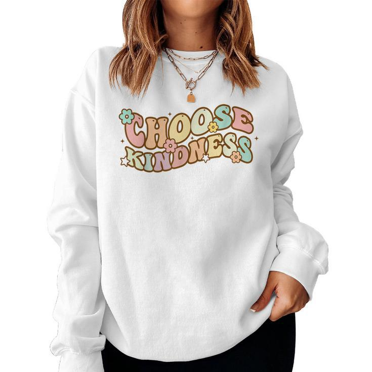 Retro Vintage Choose Kindness Lover Be Kind Women Girls  V2 Women Crewneck Graphic Sweatshirt