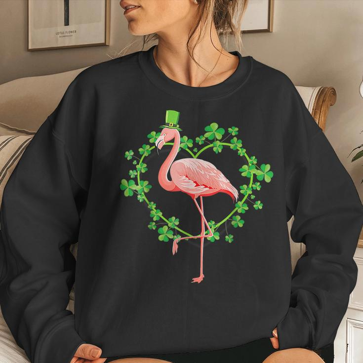 Irish Flamingo Green Saint Patrick Day 2022 Lucky St Pattys Women Crewneck Graphic Sweatshirt Gifts for Her