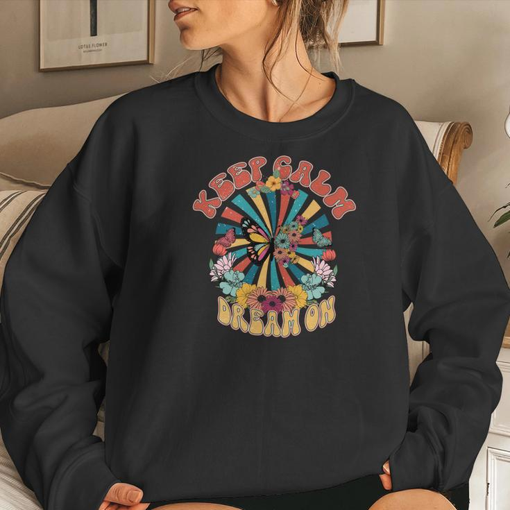 Keep Calm Dream On Follow Your Dream Retro Vintage V2 Women Crewneck Graphic Sweatshirt Gifts for Her