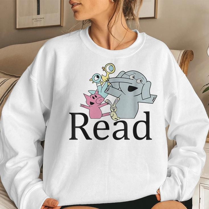 Funny Read Book Club Piggie Elephant Pigeons Teacher Women Crewneck Graphic Sweatshirt Gifts for Her
