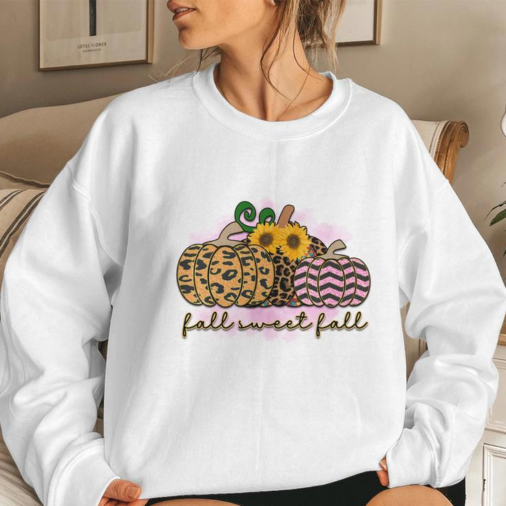 Sunflowers Pumpkins Plaid Fall Sweet Fall Women Crewneck Graphic Sweatshirt Gifts for Her