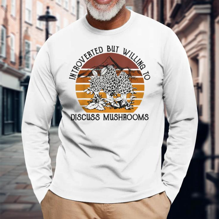 Introverted But Willing To Discuss Mushrooms Halloween Men Graphic Long Sleeve T-shirt