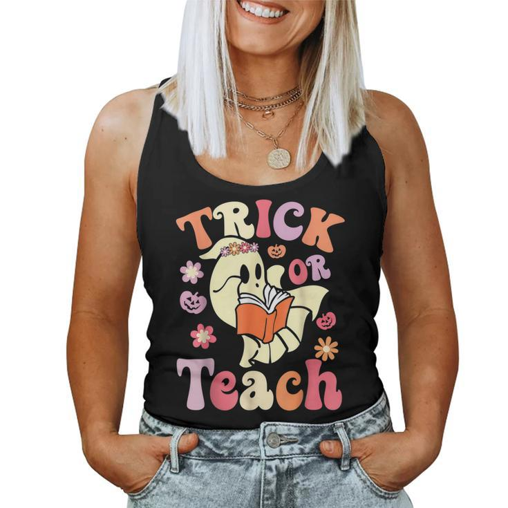 Retro Vintage Groovy Trick Or Teach Halloween Teacher Life  V5 Women Tank Top Basic Casual Daily Weekend Graphic