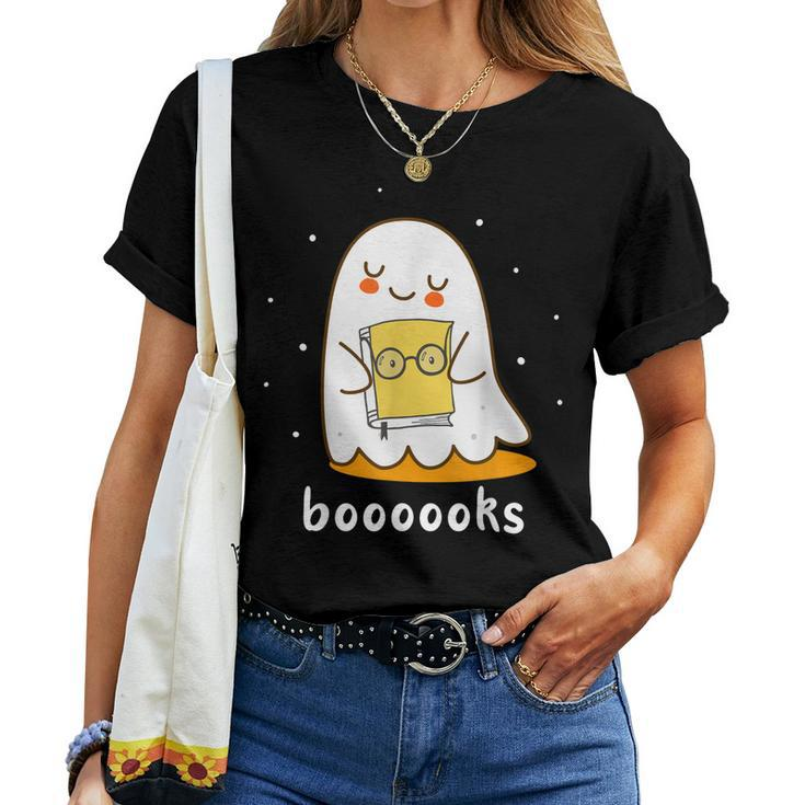 Booooks Cute Ghost Reading Library Books Halloween Teacher Women T-shirt