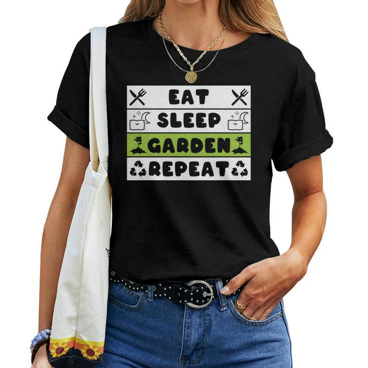 Gardening Eat Sleep Garden Repeat Design Women T-shirt