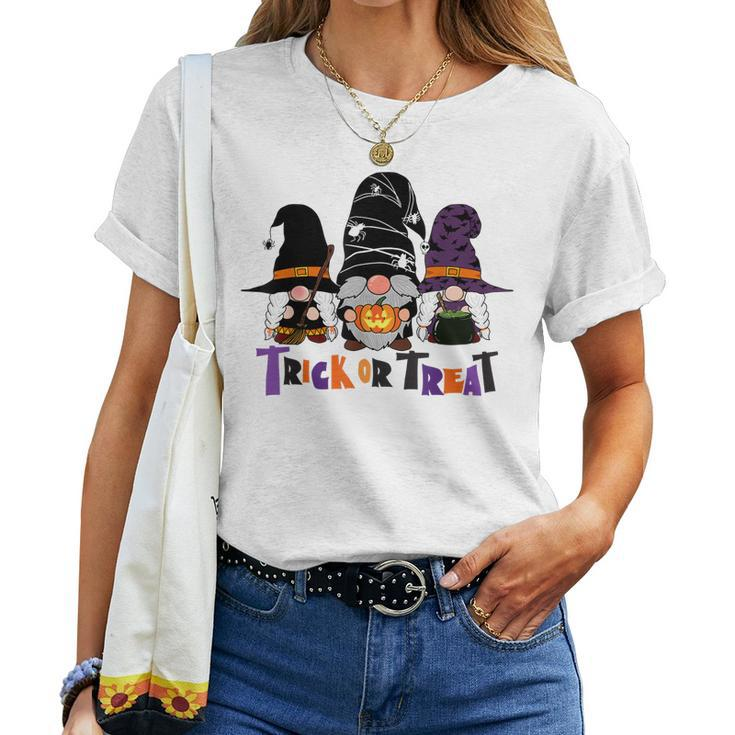Gnomes Halloween Witch Garden Gnome Trick Or Treat Women T-shirt
