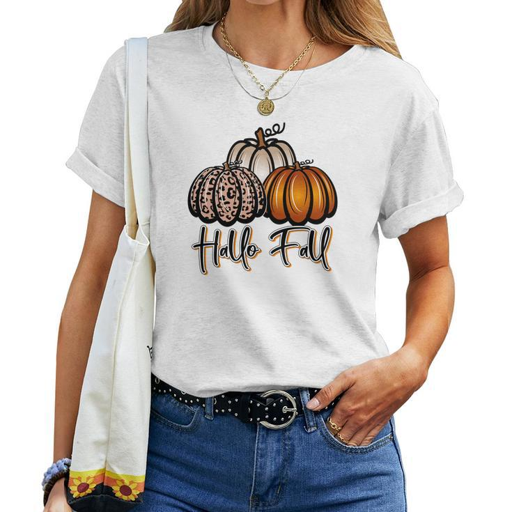 Hallo Fall Three Pumpkins Women T-shirt