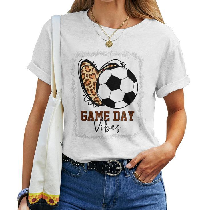 Soccer Game Day Vibes Soccer Mom Game Day Season Women T-shirt