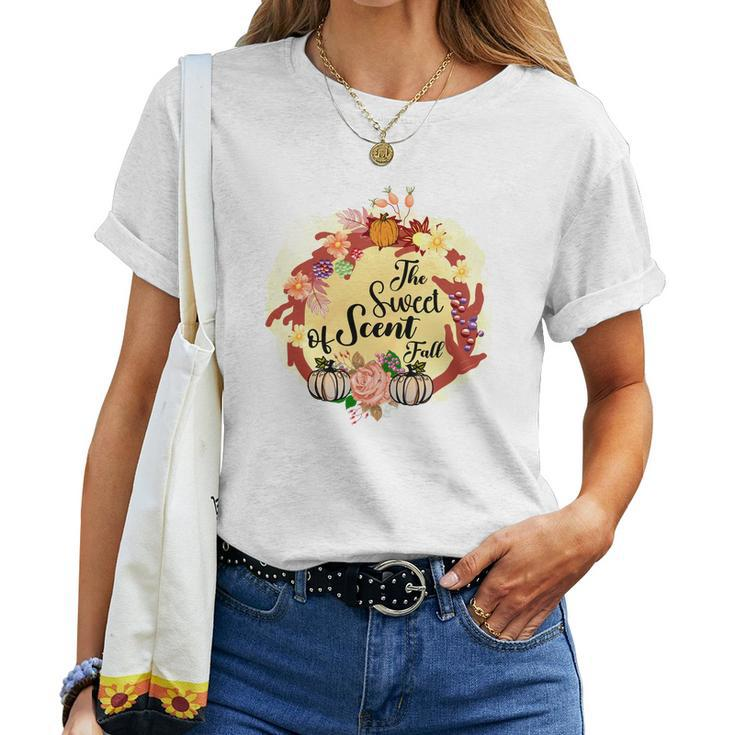 The Sweet Scent Of Fall Pumpkin Wreath Women T-shirt