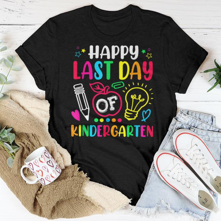 Happy Last Day Of Kindergarten School Teacher Students Women T-shirt Personalized Gifts