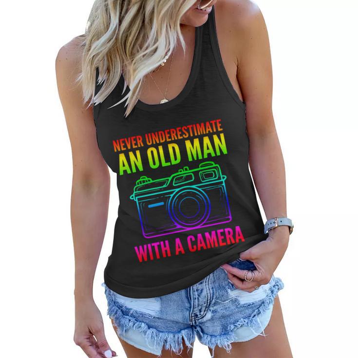 Never Underestimate An Old Man With A Camera Photographer Gift Women Flowy Tank